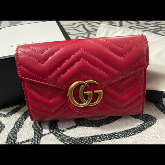 GG Marmont matelassé mini bag Red - Picture 2 of 4